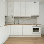Διαμέρισμα Cosy With Balcony By Renters *