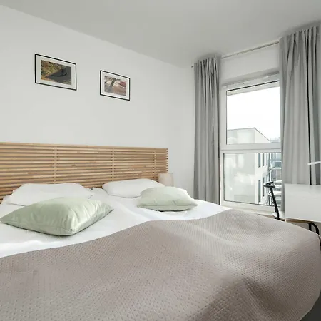 Cosy With Balcony By Renters * Вроцлав