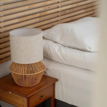 Cosy With Balcony By Renters Апартаменты *