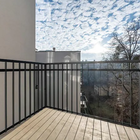 Апартаменты Cosy With Balcony By Renters *